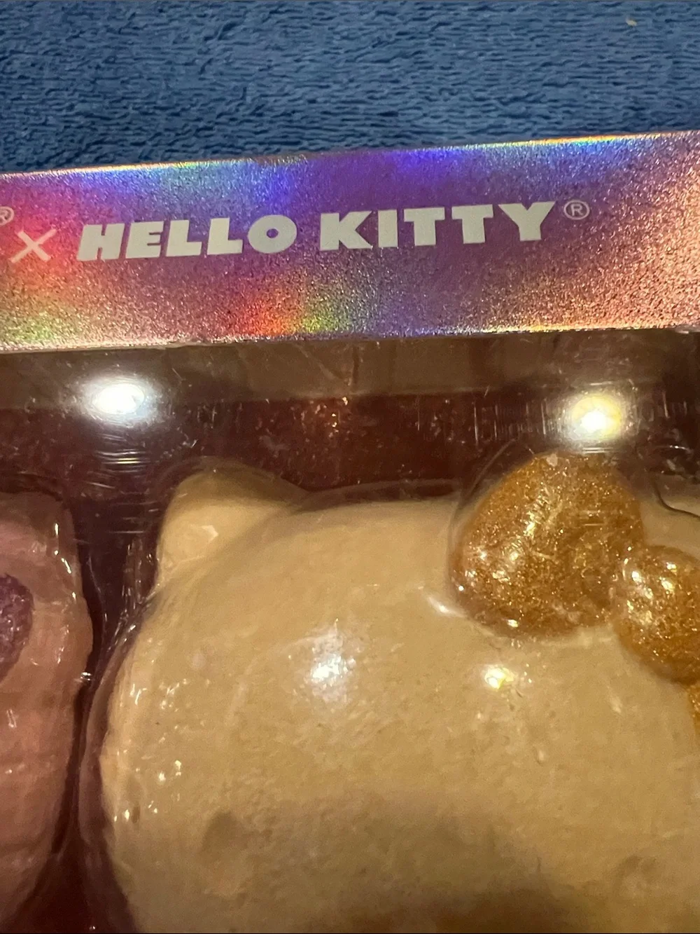 Hello Kitty 3D Bath Bomb Duo - Sweet Rose & Lovely Vanilla